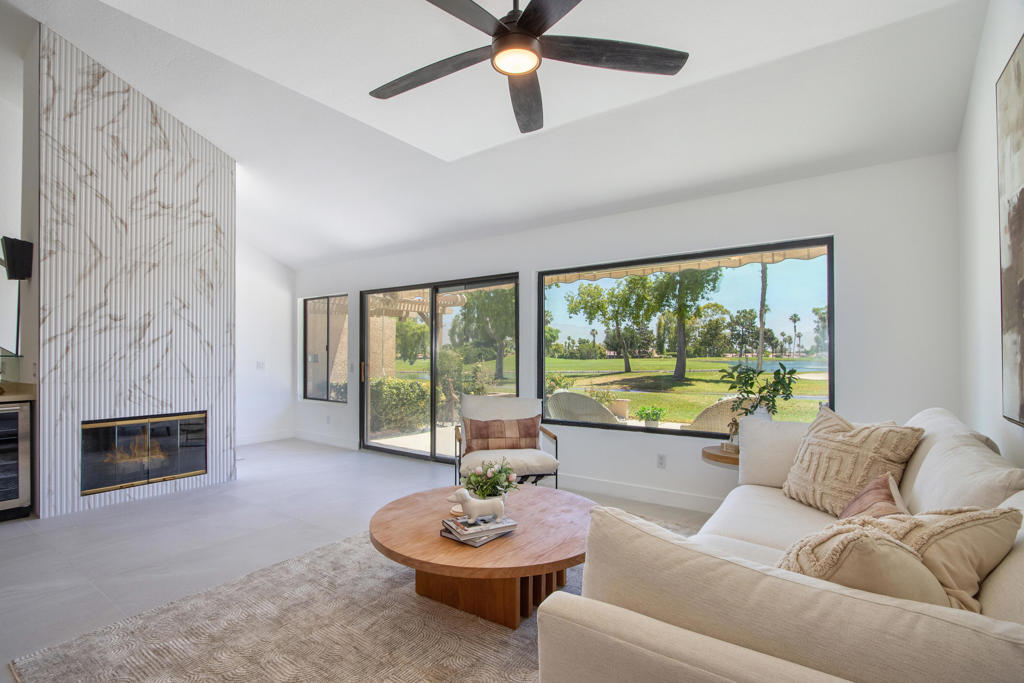 Woodhaven Country Cl - Residential