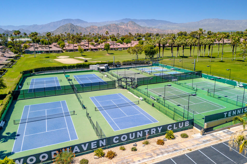 Woodhaven Country Cl - Residential