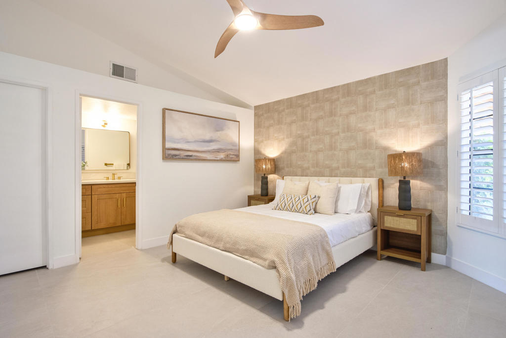 Woodhaven Country Cl - Residential