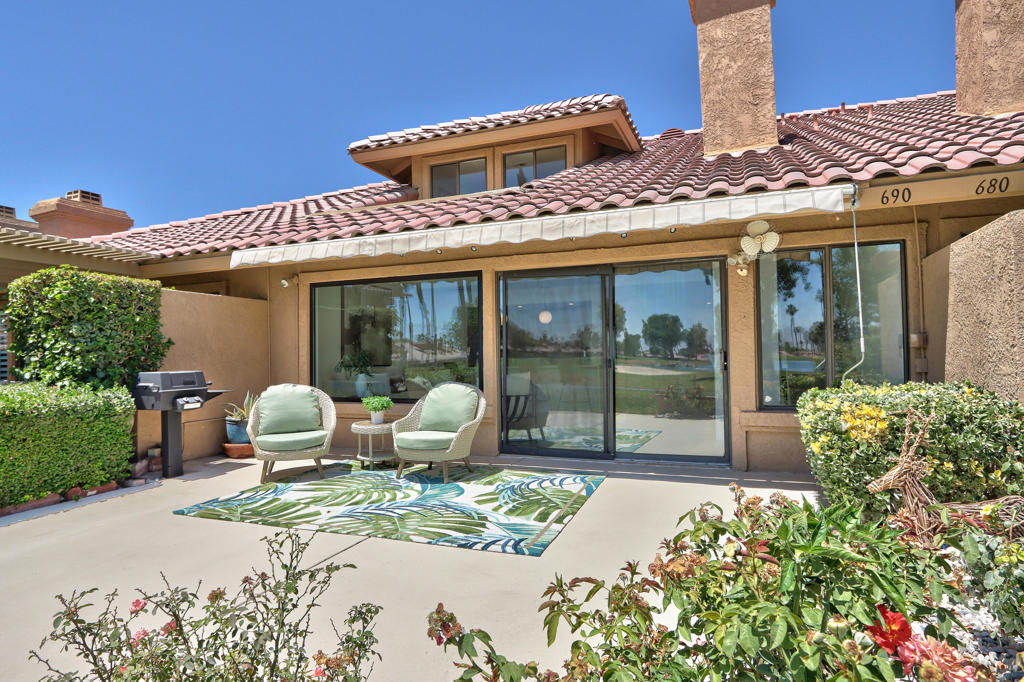 Woodhaven Country Cl - Residential