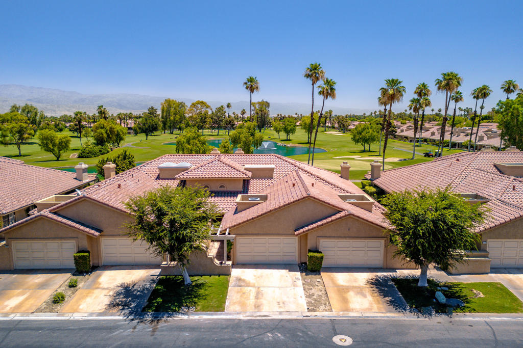 Woodhaven Country Cl - Residential