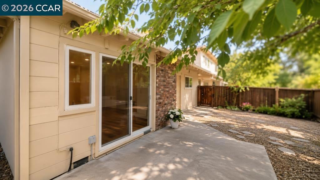 1594 Morgan Ln.