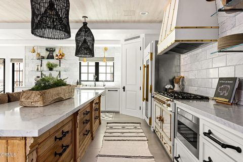 Photo of 1173 Norwich Lane, Ventura, CA 93001 (MLS # V1-32291) Photo of 1173 Norwich Lane, Ventura, CA 93001 (MLS # V1-32291)