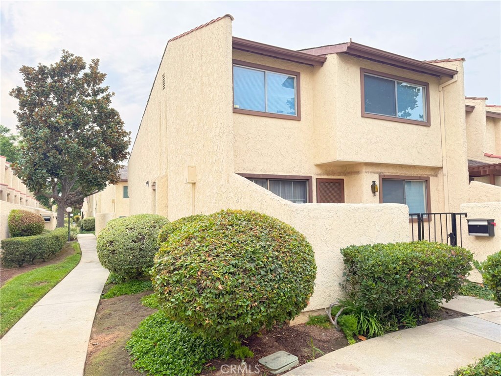 8341 Amber Rose Lane