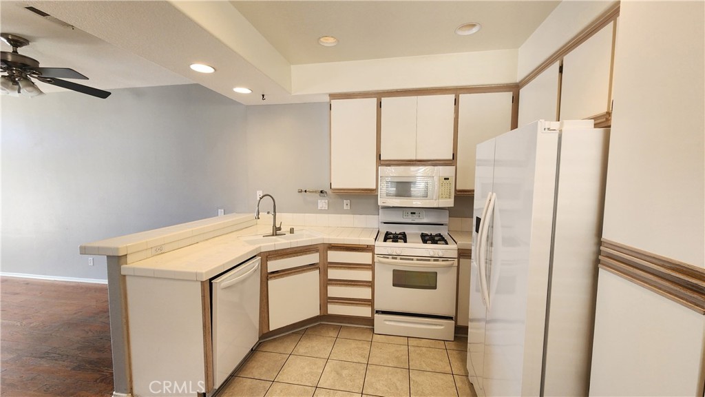 28456 Yosemite Drive