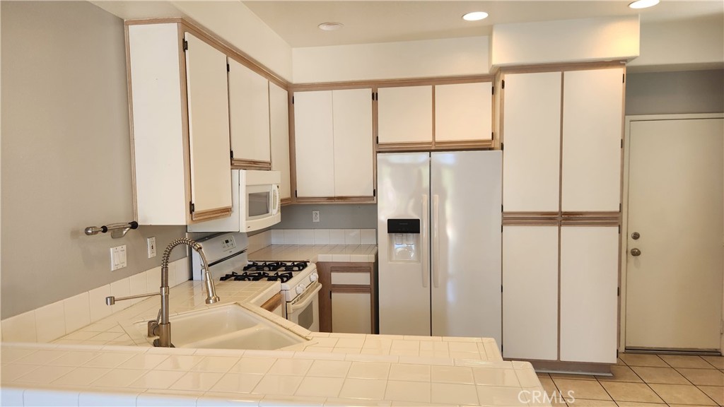 28456 Yosemite Drive