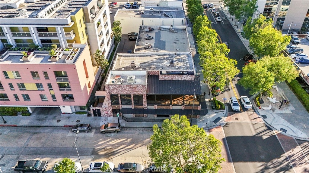11100 Downey