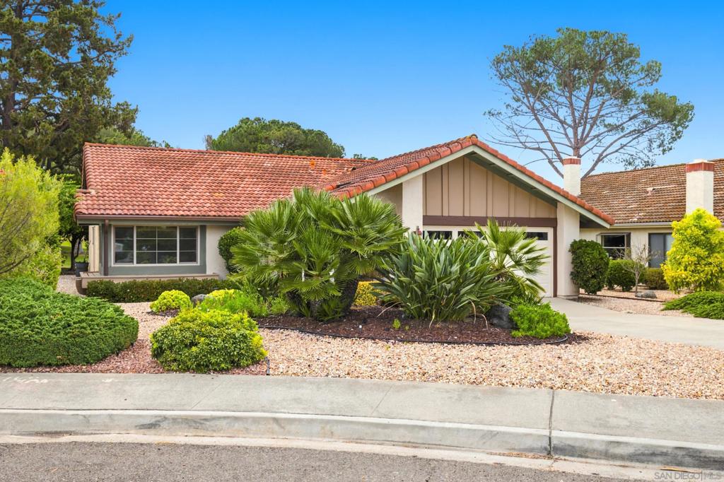 12977 Camino Emparrado