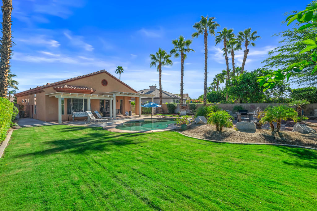 Heritage Palms CC - Residential