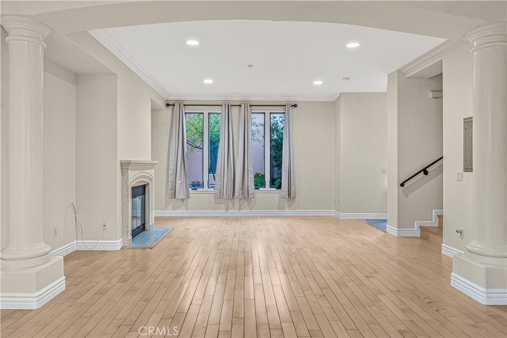 66 N Allen Avenue 3