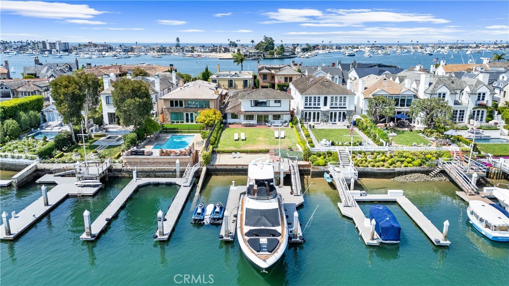 11 Harbor Island