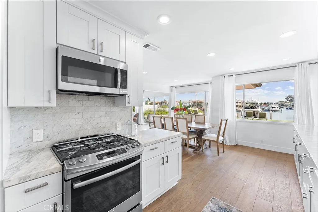 Newport Beach, California 92660, United States, 3 Bedrooms Bedrooms, ,2 BathroomsBathrooms,Residential,Active,173868