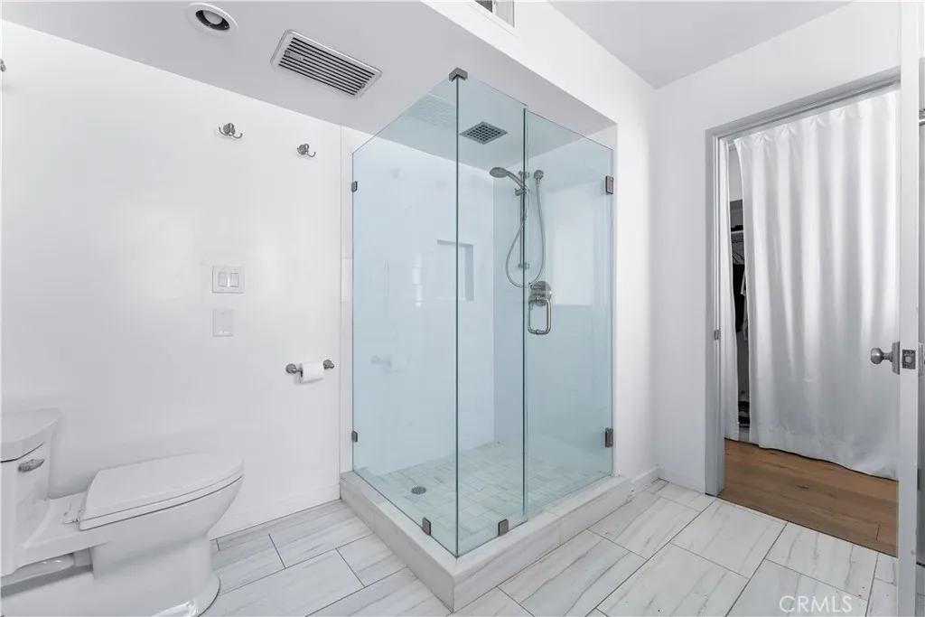 Newport Beach, California 92660, United States, 3 Bedrooms Bedrooms, ,2 BathroomsBathrooms,Residential,Active,173868