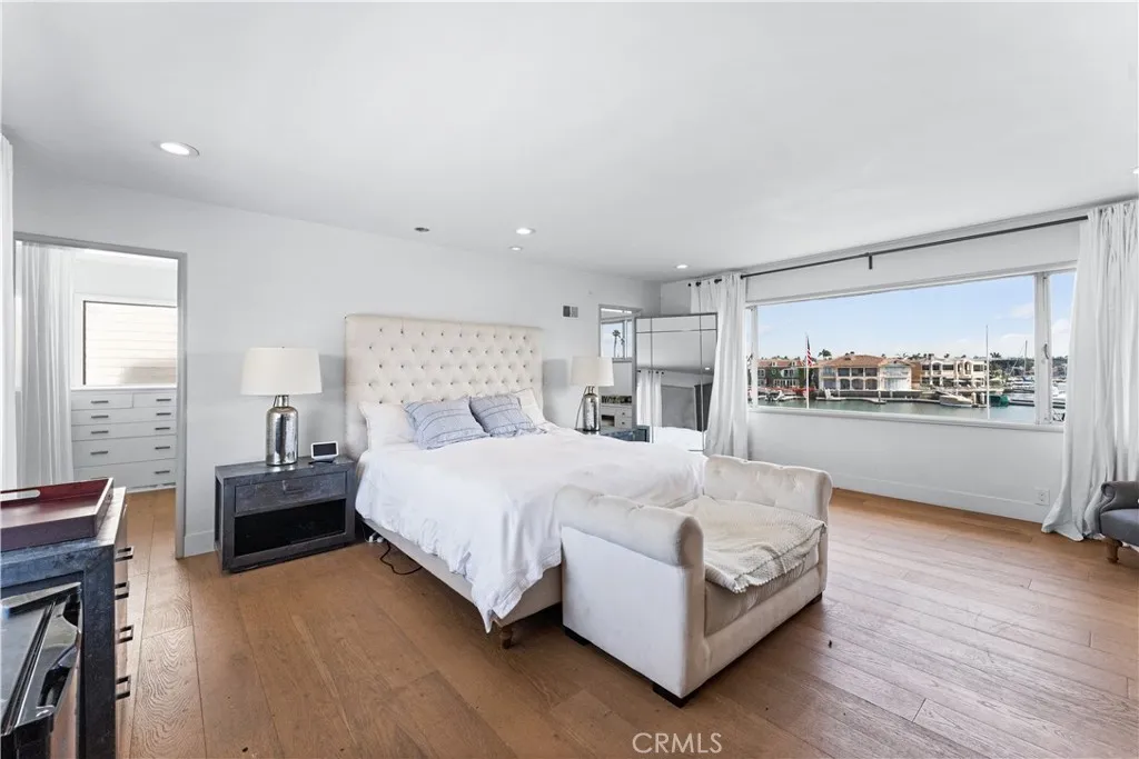 Newport Beach, California 92660, United States, 3 Bedrooms Bedrooms, ,2 BathroomsBathrooms,Residential,Active,173868