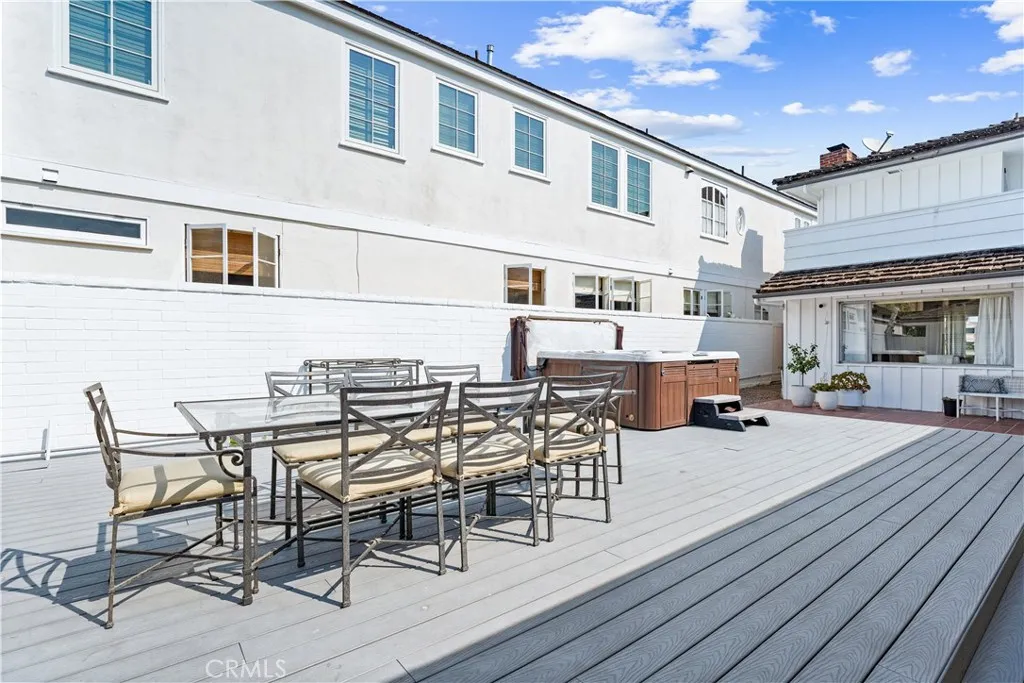 Newport Beach, California 92660, United States, 3 Bedrooms Bedrooms, ,2 BathroomsBathrooms,Residential,Active,173868