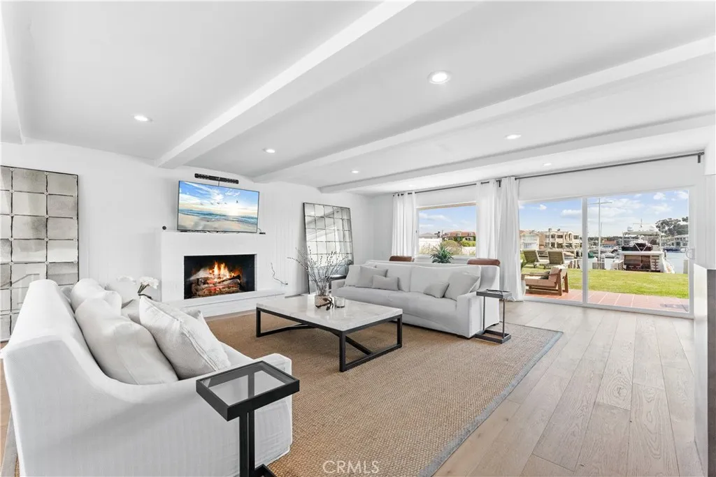 Newport Beach, California 92660, United States, 3 Bedrooms Bedrooms, ,2 BathroomsBathrooms,Residential,Active,173868