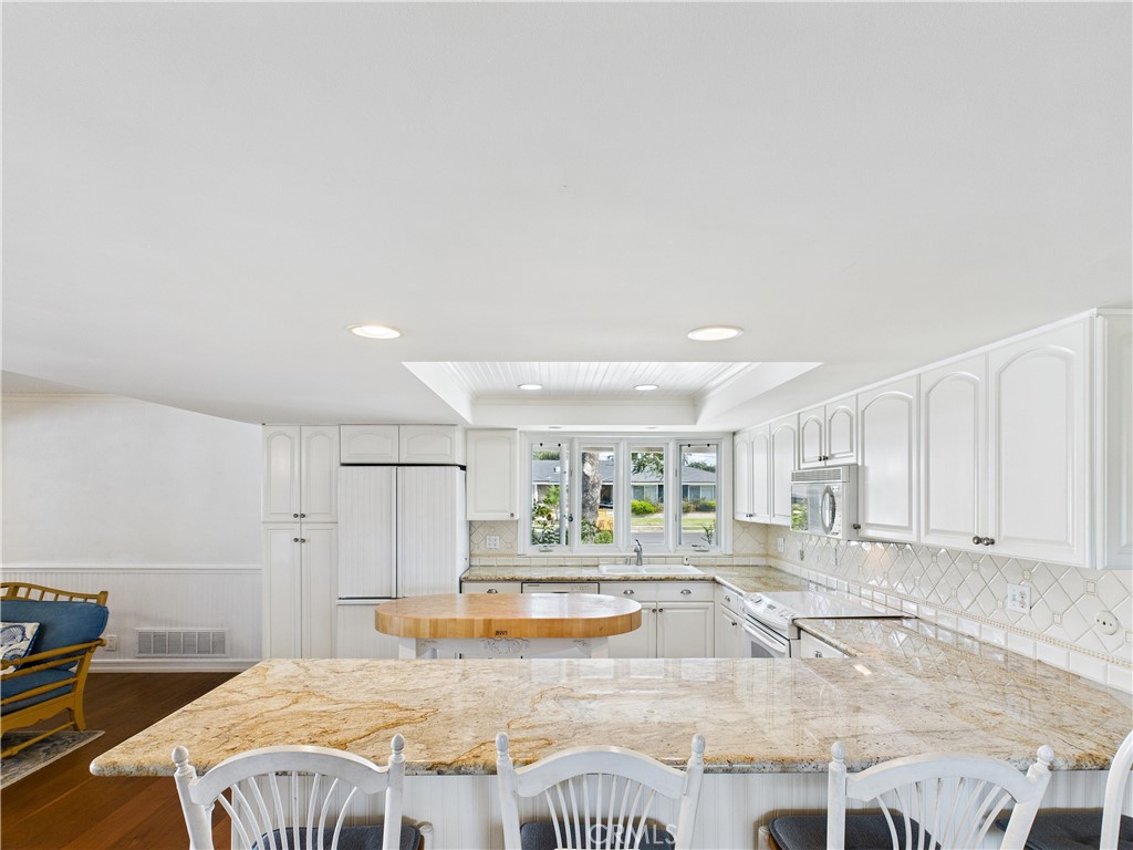 Pacesetter One Story (ICPI) - Residential Lease