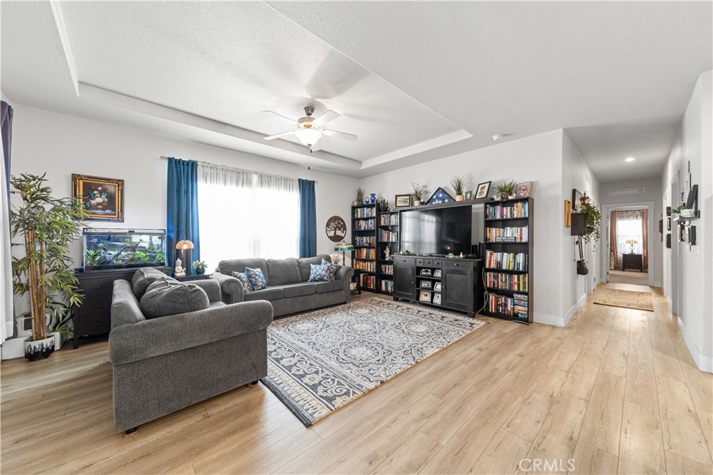 1245 W Cienega Avenue 46