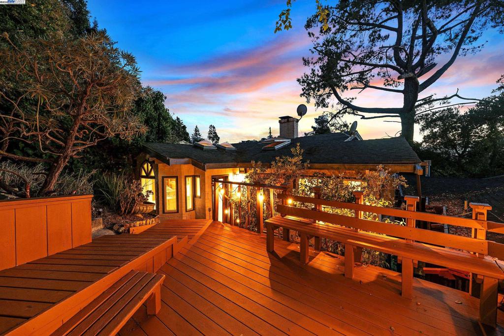 GLENVIEW - Residential Lease