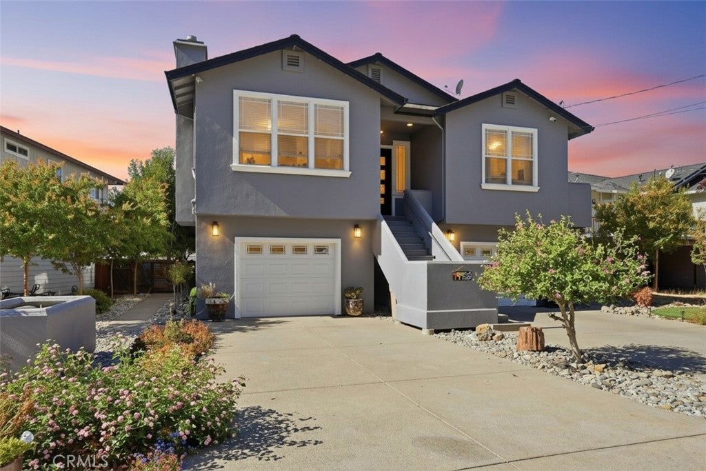 19935 Mountain Meadow N