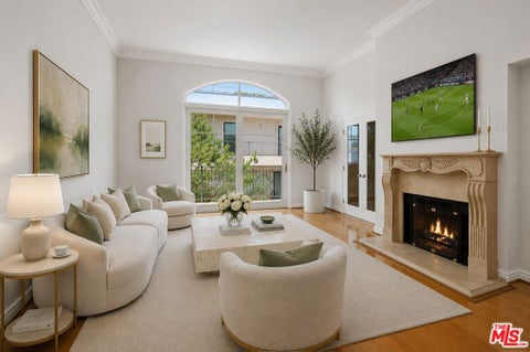 Photo of 430 N Oakhurst Drive #PH406, Beverly Hills, CA 90210 (MLS # 26869323)