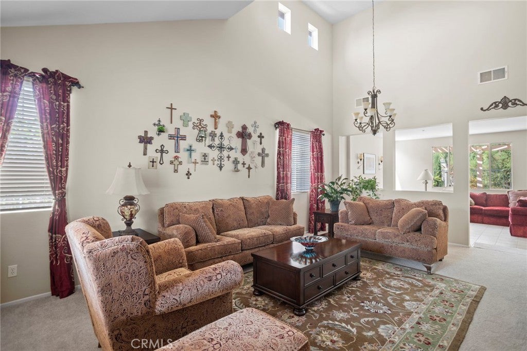 1372 Haddington Dr