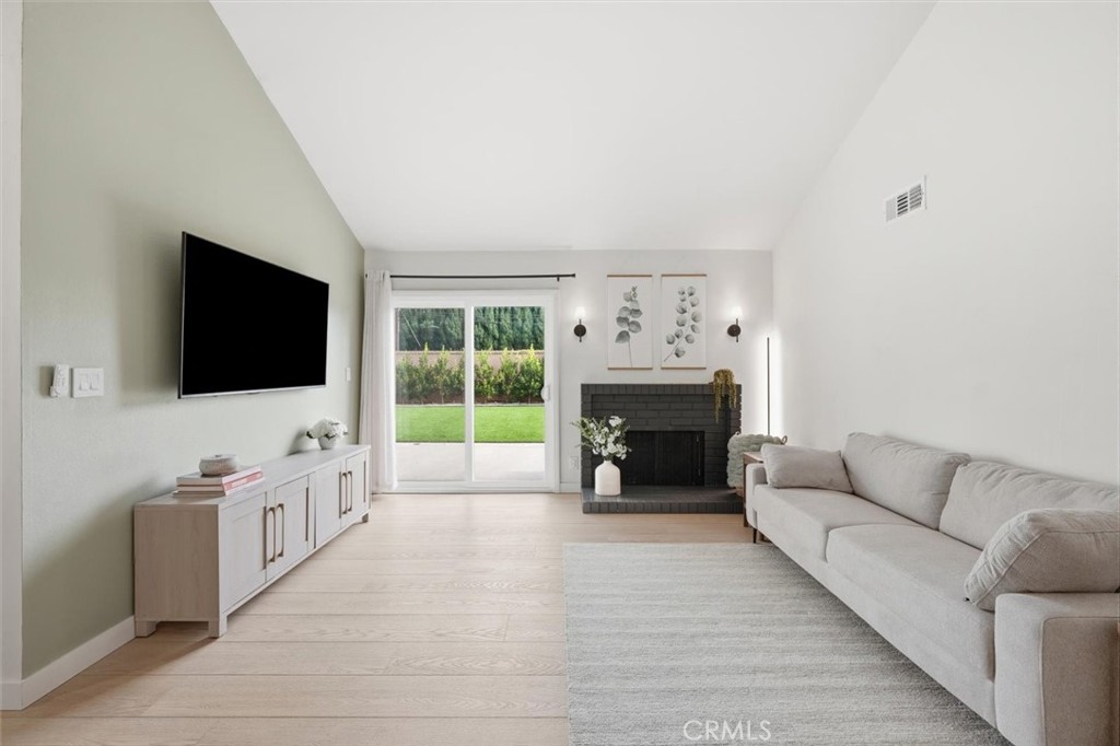 13255 Carolyn Street