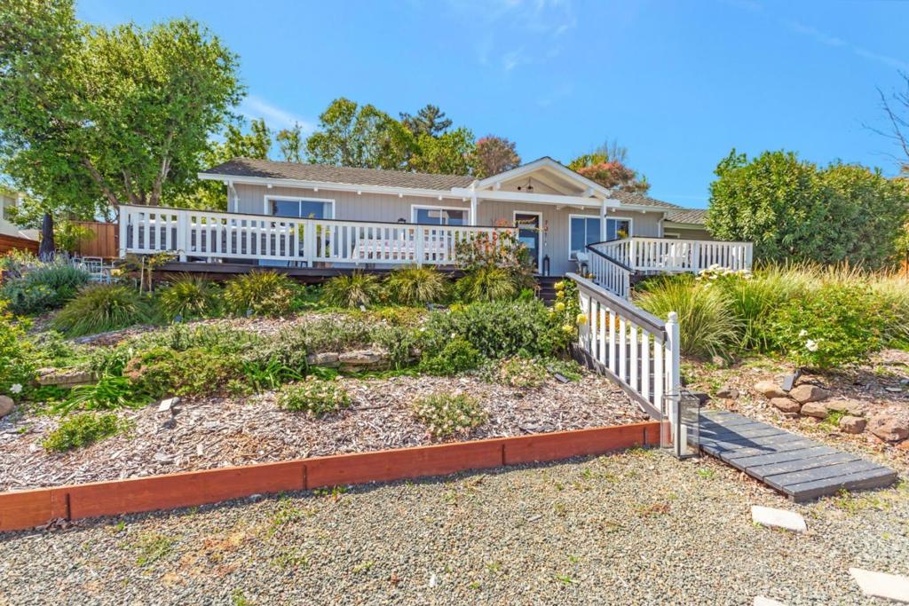 701 Ventura Avenue