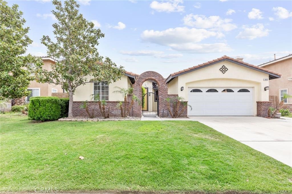 Welcome to this beautiful home in a prime Fontana location.
The home features 4 spacious bedrooms, 3 bathrooms, and new paint.
The open layout is highlighted by high ceilings, a spacious kitchen, and a cozy gas fireplace in the formal living room.
The master bedroom features a walk-in closet, dual sinks, and an oval tub. Two of the bedrooms have their own full bathrooms. All bedrooms have new flooring. A beautiful patio for entertaining features a custom-built deck, ceiling fan, block wall, beautiful front and rear landscaping, RV access, Tesla charging station and Solar Panels that will help you reduce electricity costs.
Conveniently close to freeways, shopping, grocery stores, and more.