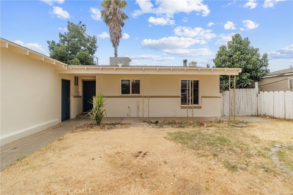 2559 Ballantyne Drive