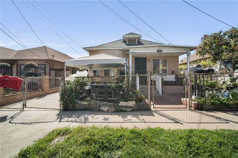 Photo of 3016 Inez St, Los Angeles, CA 90023 (MLS # CV26060403)