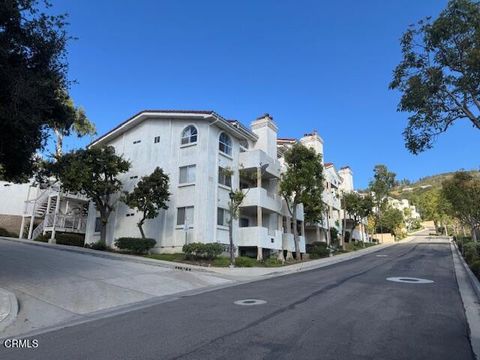 Photo of 2713 Antonio Drive #312, Camarillo, CA 93010 (MLS # V1-32878)