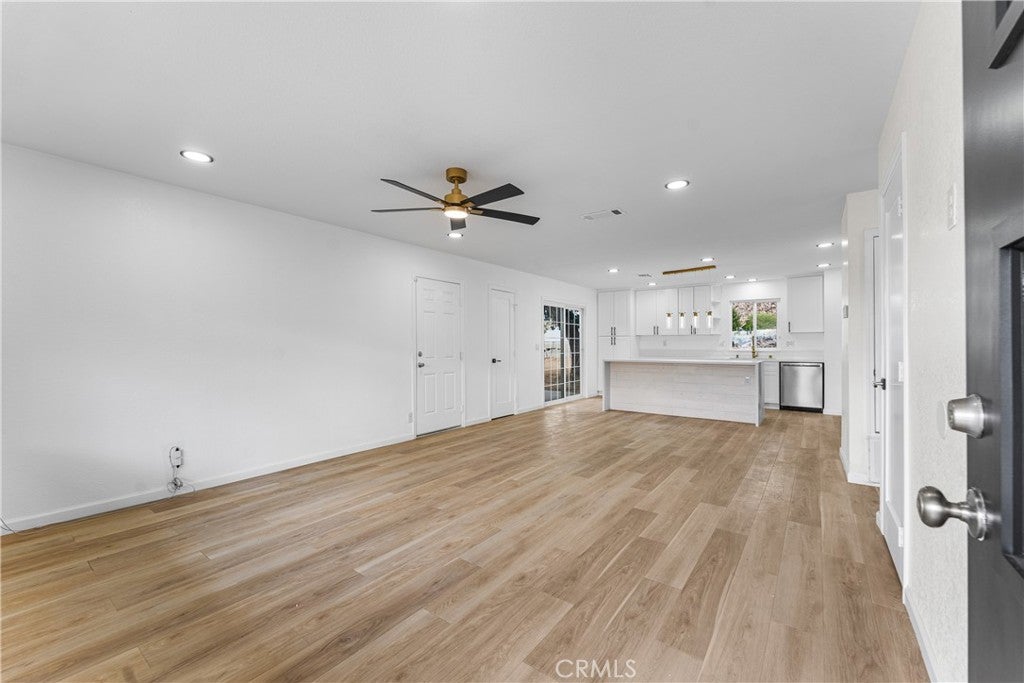 40140 171st Street E