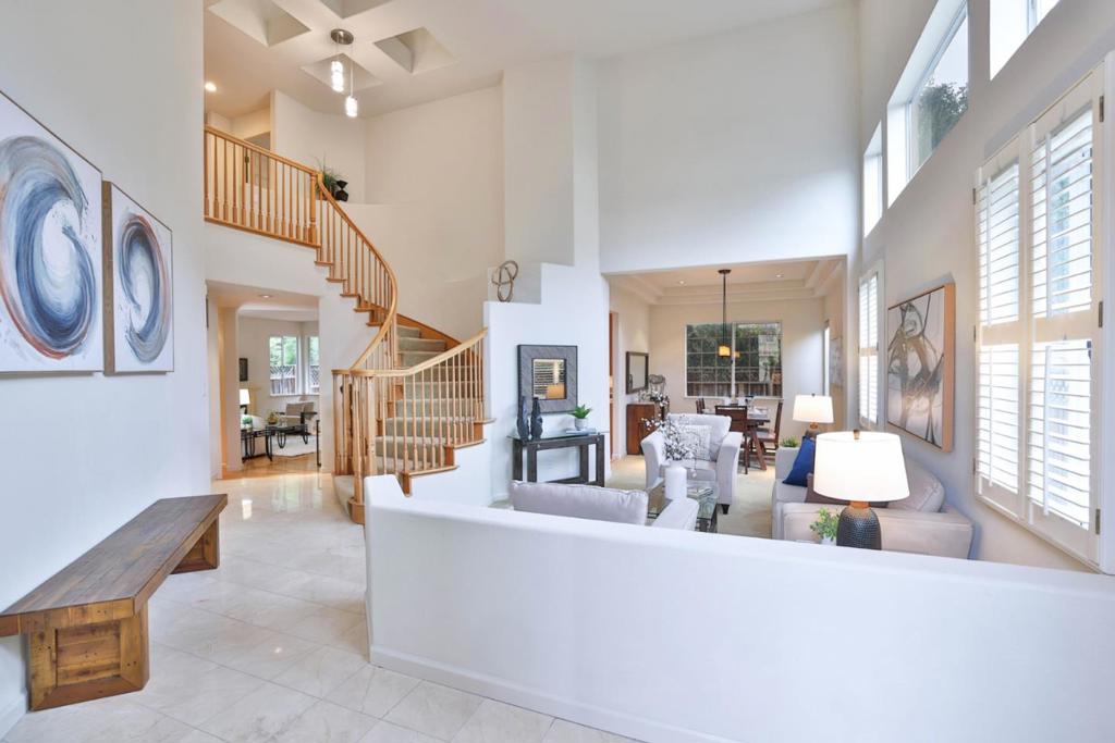 3633 Vireo Avenue