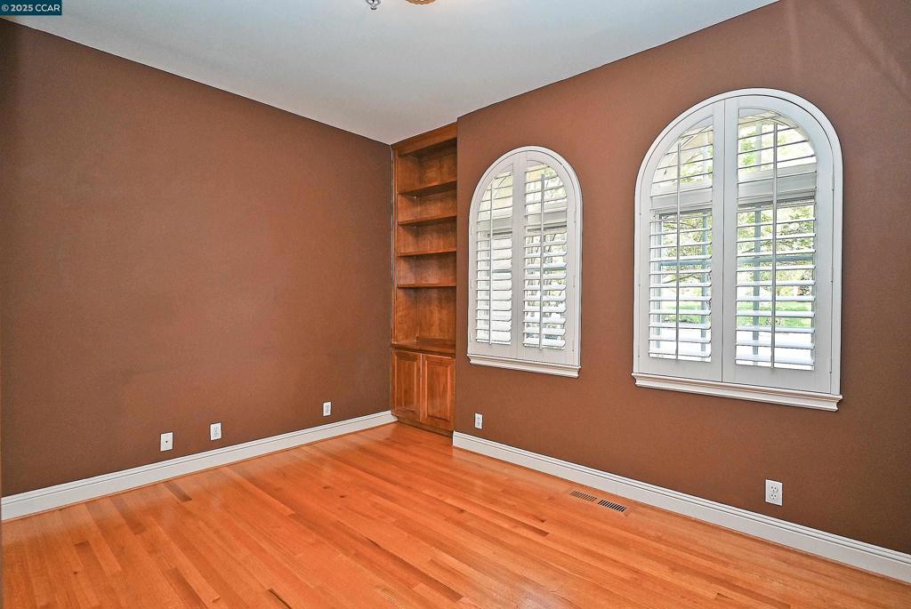 RUBY HILL C.C. - Residential