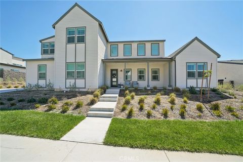 Photo of 15825 Butterfly Drive, Fontana, CA 92336 (MLS # IG26062278)