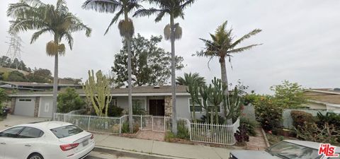 Photo of 5417 Weatherford Drive, Los Angeles, CA 90008 (MLS # 26645325)