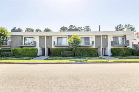 Photo of 4327 Freedom DR #5, Calabasas, CA 91302 (MLS # SR26122017)
