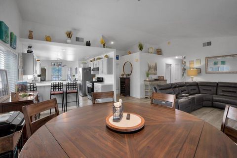 Tiny photo for 69911 Northhampton Avenue, Cathedral City, CA 92234 (MLS # 219146741DA)