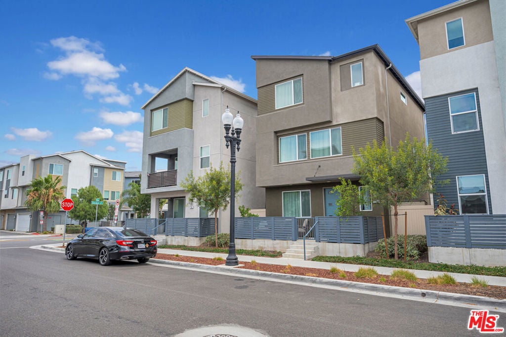 924 E 3rd Street, Santa Ana CA 92701