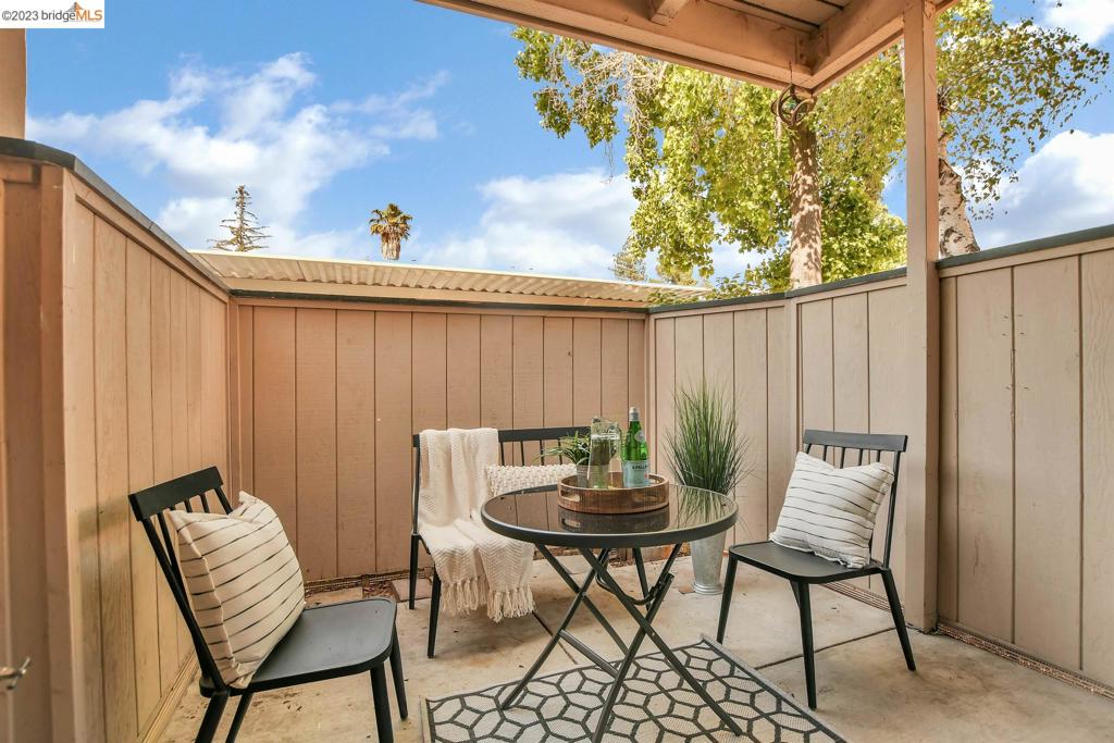 KIRKWOOD VILLAGE - Residential