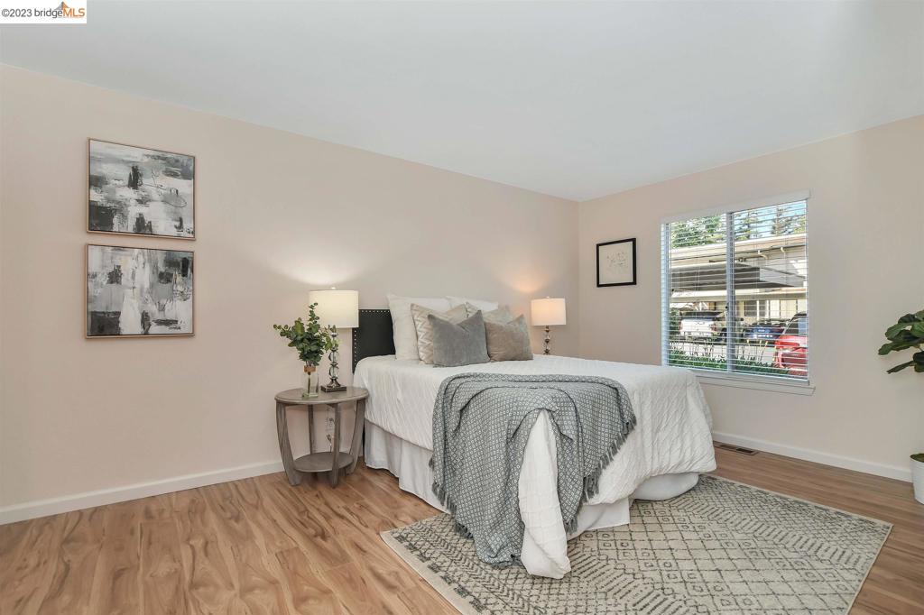 KIRKWOOD VILLAGE - Residential