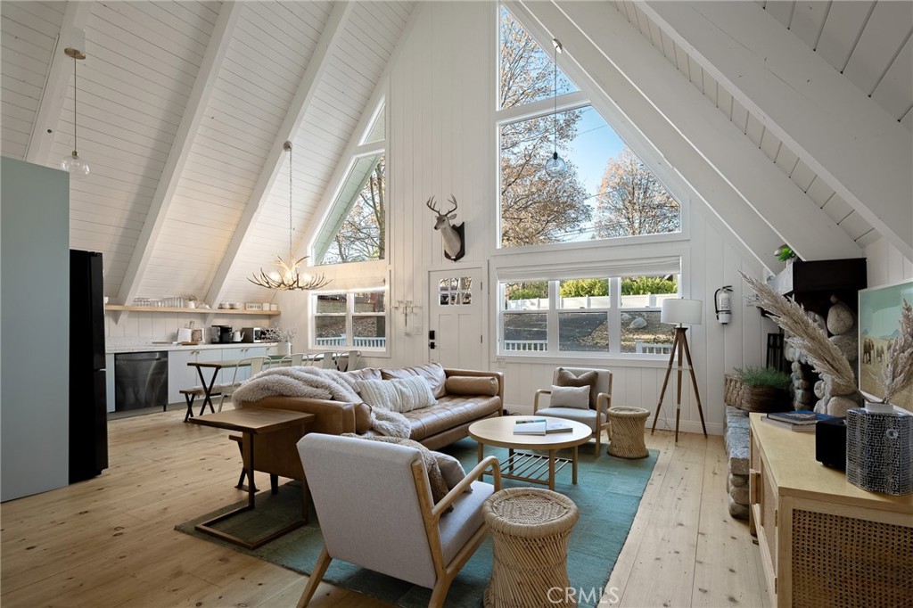 Arrowhead Woods (AWHW) - Residential