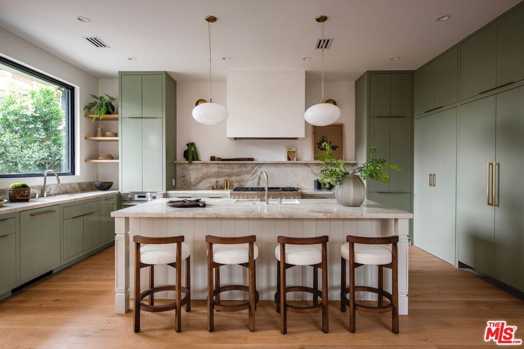 Photo of 1016 Palms Boulevard, Venice, CA 90291 (MLS # 26648649)