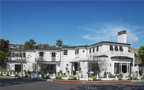 2442 Marino Drive, Newport Beach, CA 92663 - MLS#: LG26038454