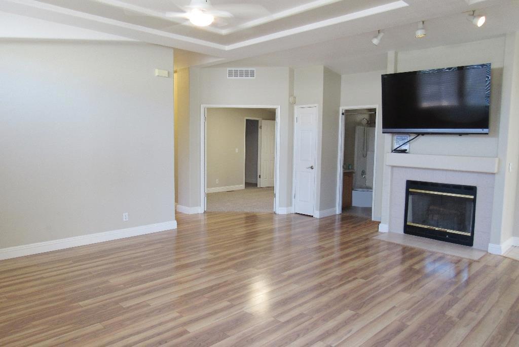 1225 Vienna Drive 357