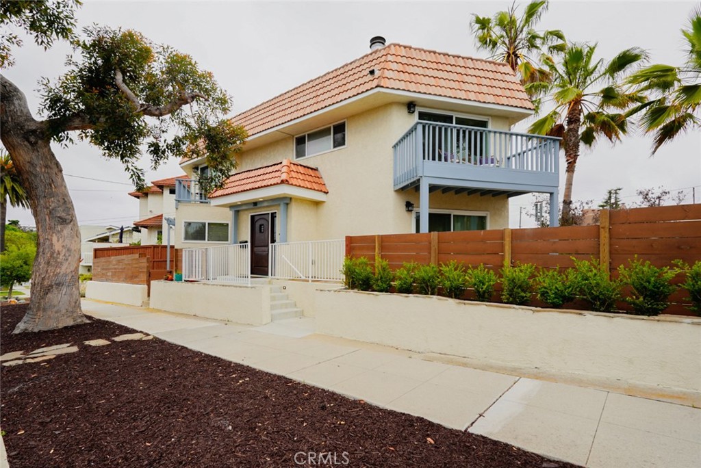 318 S Lucia Avenue
