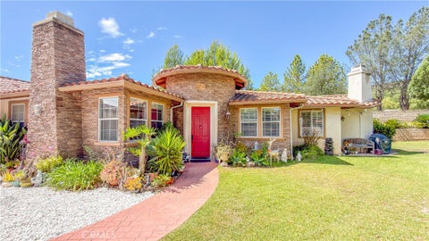 Photo of 3556 Whitman Court, Thousand Oaks, CA 91360 (MLS # SR26198401)