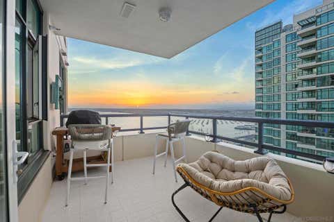 Photo of 1199 Pacific Hwy Hwy #3202, San Diego, CA 92101 (MLS # 260020269SD)
