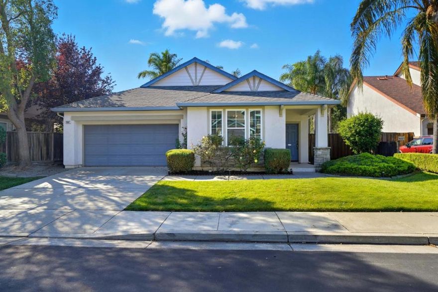Charming and Well-Maintained Hiddenlake Home in Tracy's Highly Desirable Community Discover this spacious single-story residence in the coveted Hidden Lake community of Tracy. Featuring 4 bedrooms and 3 bathrooms, including two master suites, this beautiful home offers ample space for everyone. The gourmet kitchen is a chef's dream, complete with a gas-burning stove, Corian countertops, a sizable island with a sink, and abundant storage and counter space. An eat-in area with a breakfast nook makes mealtime convenient. Relax in the large family room centered around a cozy fireplace, perfect for gatherings. The backyard is ideal for entertaining, with mature fruit trees adding charm and privacy. Recent upgrades include new flooring and paint throughout. Enjoy easy access to community amenities such as the pool, tennis court, and clubhouse, all within walking distance. This fantastic home combines comfort, functionality, and a superb location. Don't miss the opportunity to make it yours!